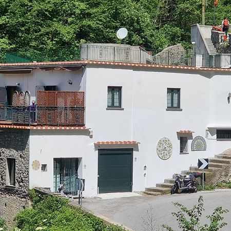 Casa Vacanze O'Mulin Ravello Via Fiume 2 Incrocio Pontone Exterior photo